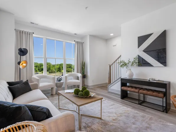 605 Harper Lndg, Chapel Hill, TN 37034