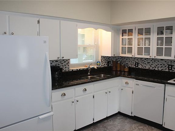 2nd image of 2293 Swedish Dr APT 43