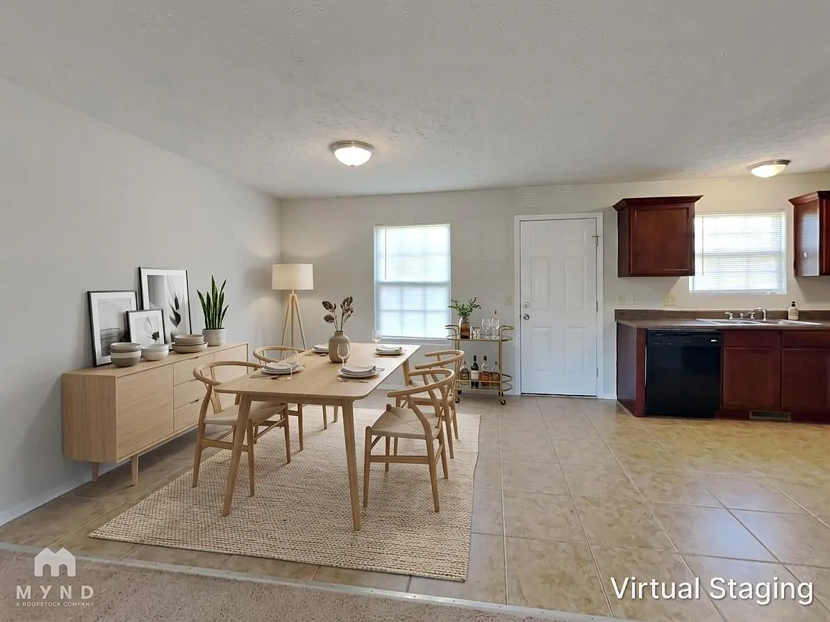 4 bed, 2.0 bath, 1536 sqft, $1,699 — Photo 3