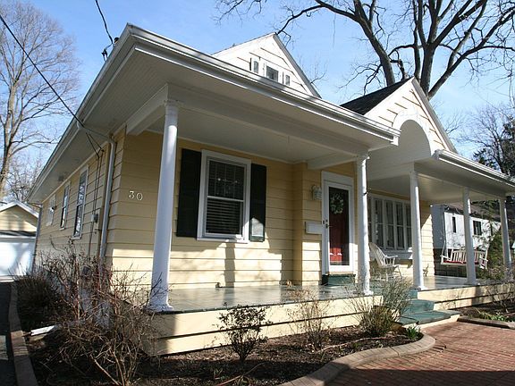 2nd image of 30 Washington Ave