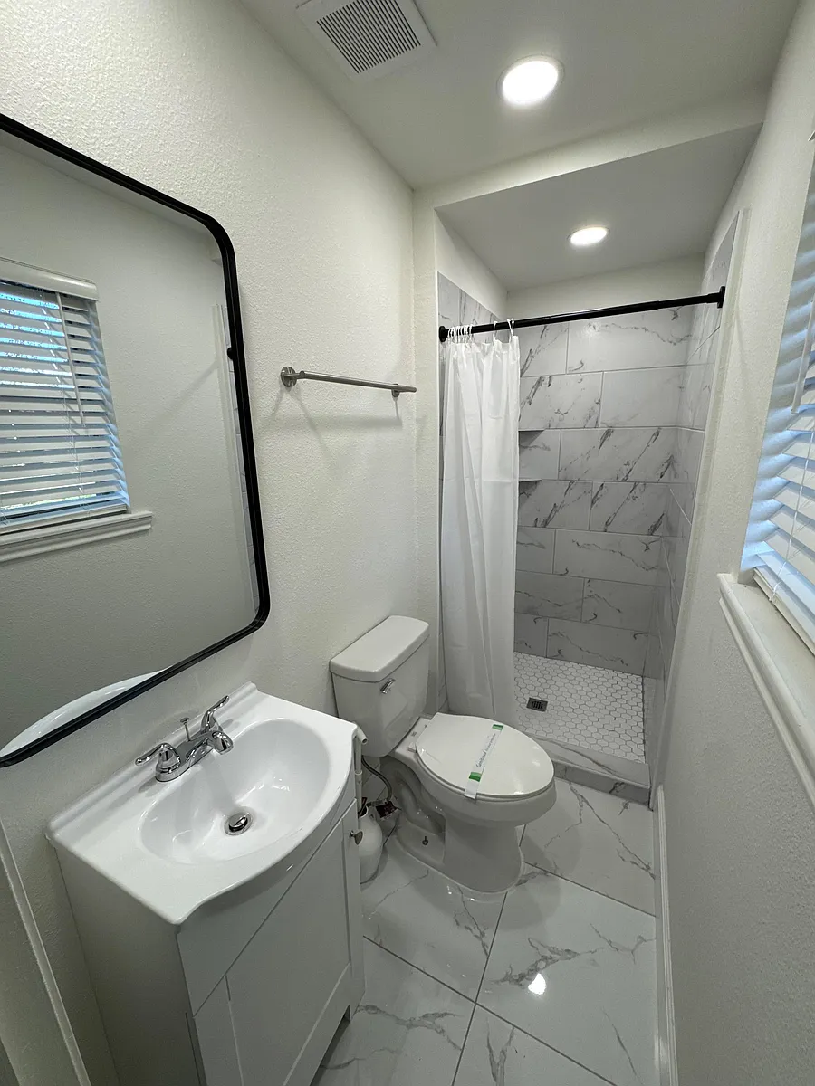 Newly renovated bathroom never used by anyone else. - Hogue St