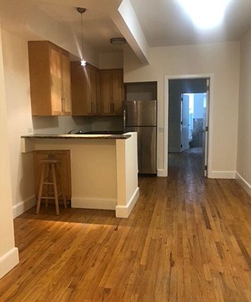5th image of 331 E 89th St APT 1W