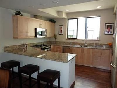2nd image of 2349 Glenarm Pl