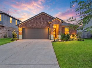 10716 Discovery Ln, Texas City, TX 77591