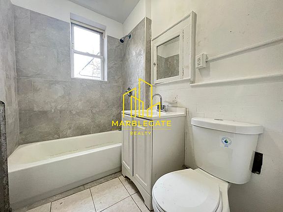 5th image of 121-125 Elizabeth Ave #100