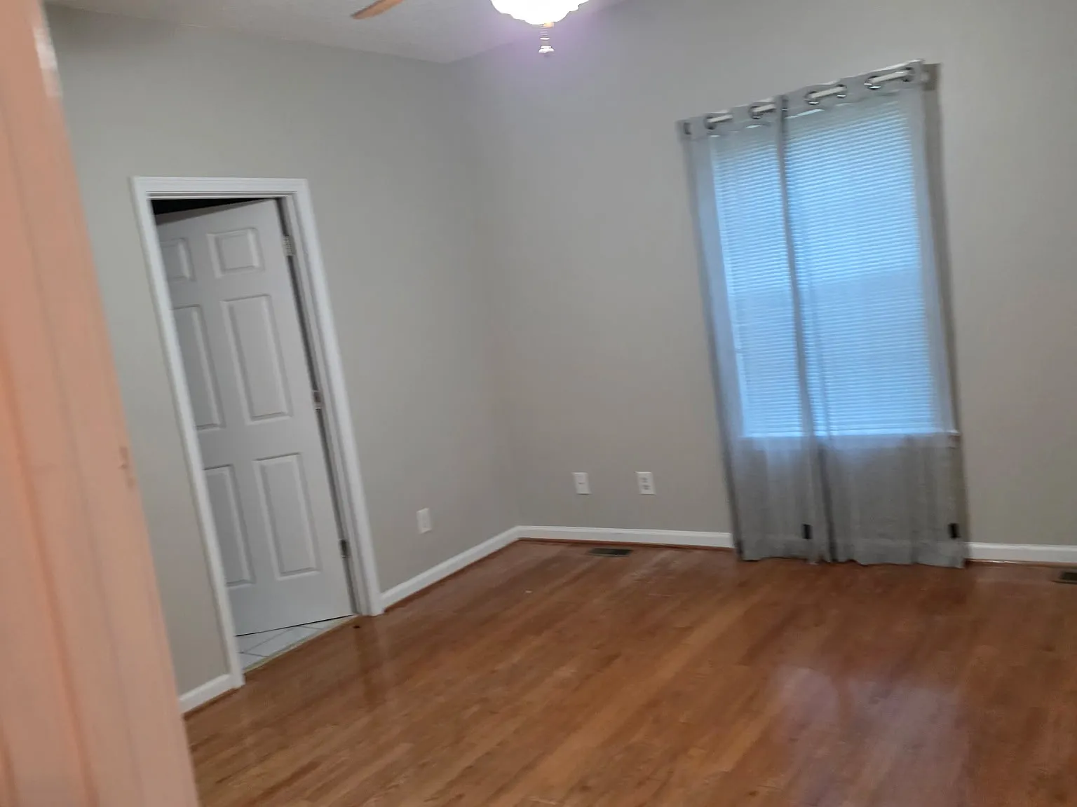3 bed, 1944 sqft, $2,000 — Photo 4