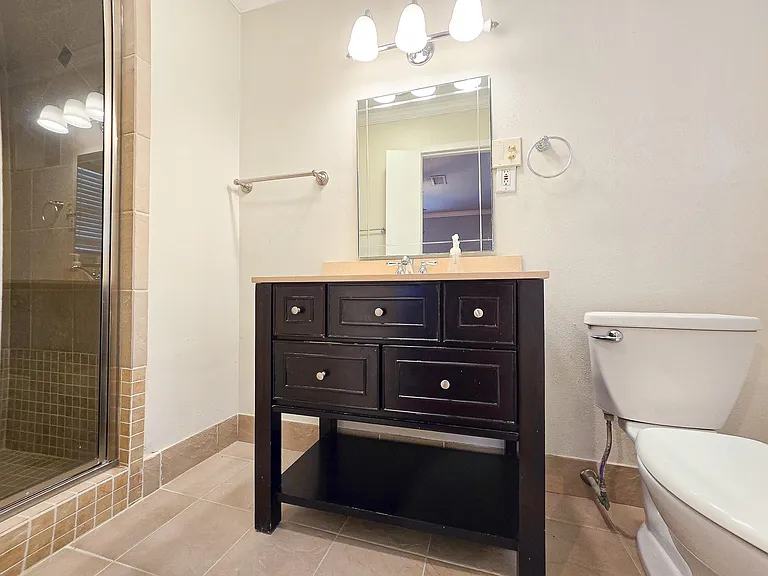 9507 Meadowbriar Ln — Photo 19