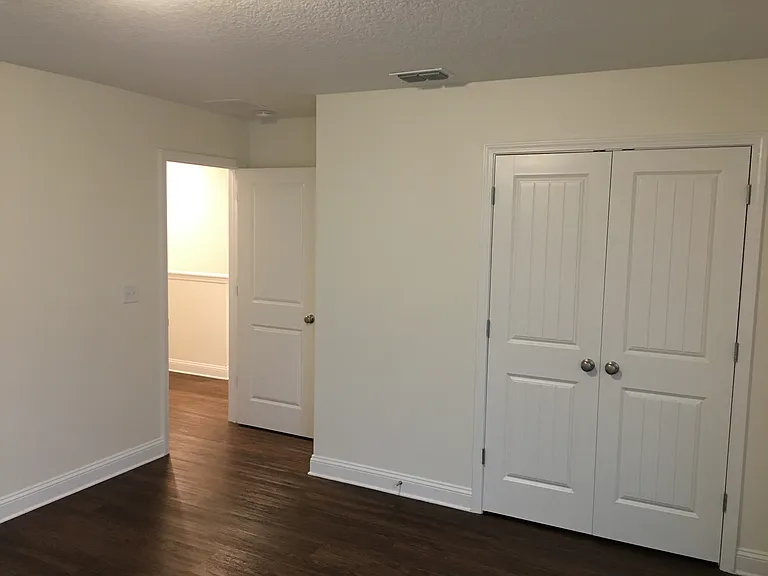 3173 Creek Village Lane Grn — Photo 17