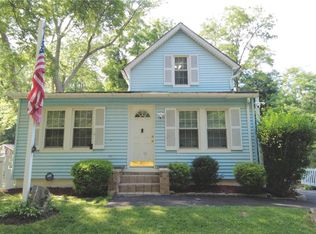 2144 N Wading River Rd, Wading River, NY 11792