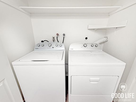 2nd image of 2325 Gonzaga Ln