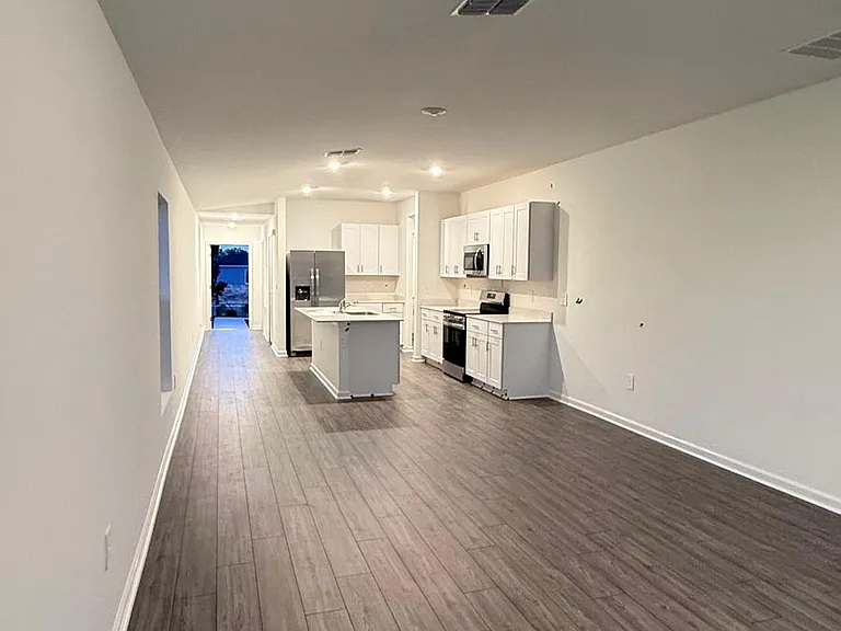 8139 SW 45th Ct — Photo 8