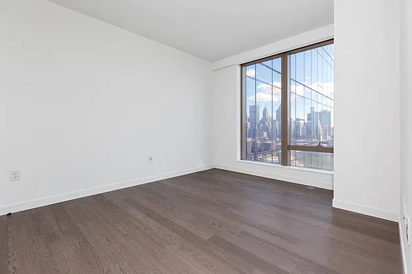 Rented by RELO REDAC INC. | media 45