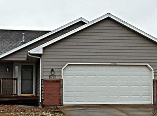 1610 S Campbell Trl #8B, Sioux Falls, SD 57106