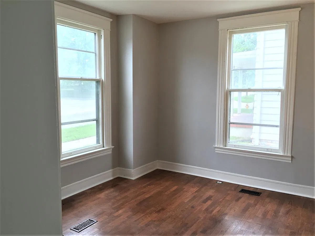 2 bed, 900 sqft, $1,460 — Photo 3