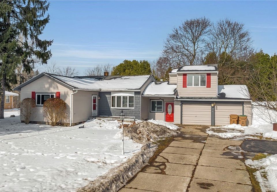 1st image of 1534 Como Park Blvd