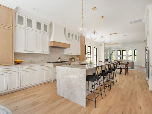 Home for Sale in Dallas TX