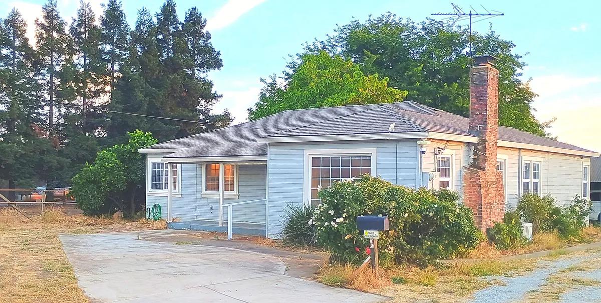 Building Photo - 7305 Furlong Ave