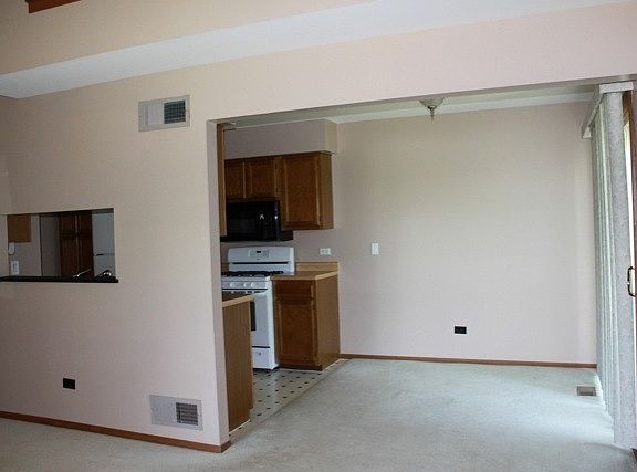 5th image of 19709 S Edinburgh Ln