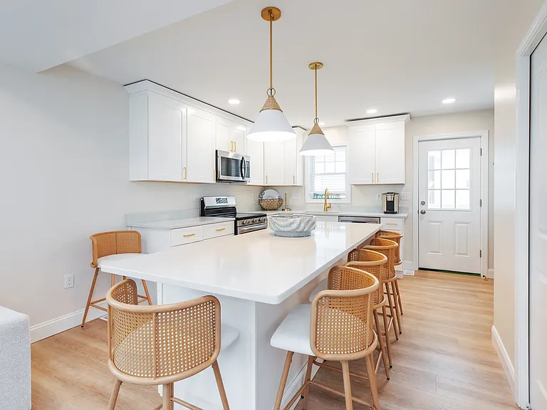 6 Bradford Ave #0 — Photo 14
