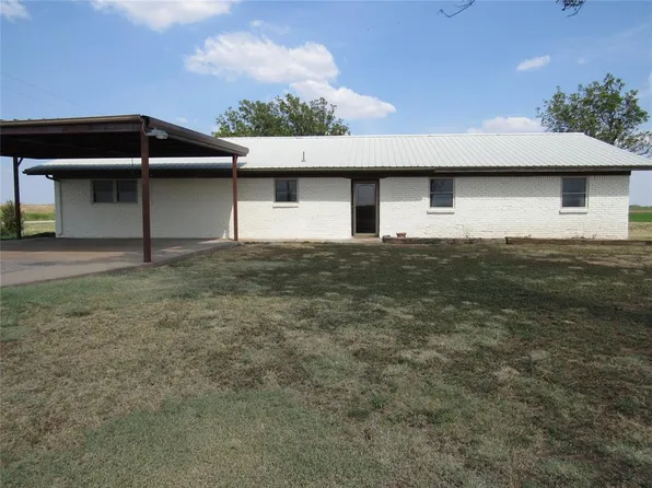 17402 S County Road 185, Eldorado, OK 73537