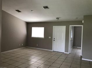 2421/2423 Park Rd, Lehigh Acres, FL 33971