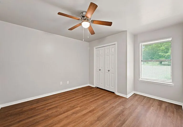 2770 N Barcelona Ave — Photo 12