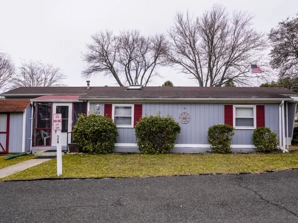 195 W Main St, Chester Boro, NJ 07930