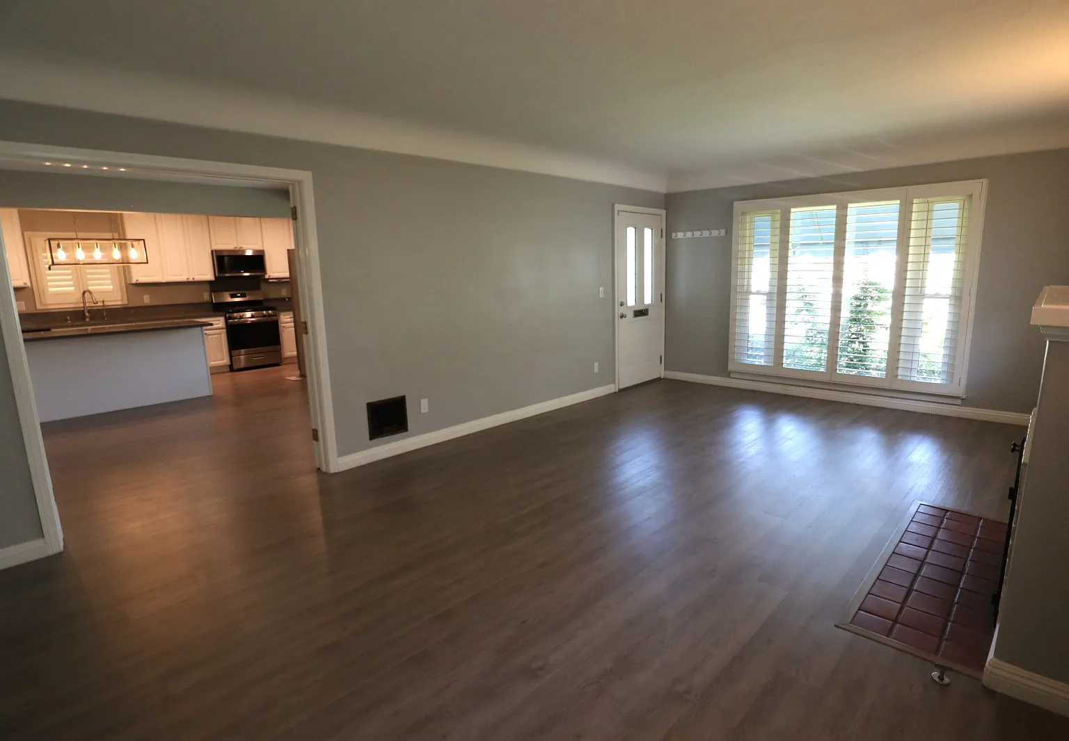 5 bed, 2034 sqft, $6,000 — Photo 3