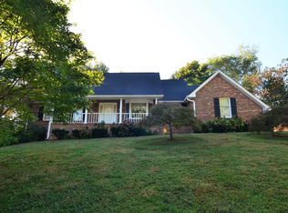 1608 Iroquois Rd, Clarksville, TN 37043
