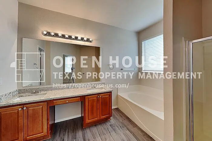 4117 Chelan Ct — Photo 10