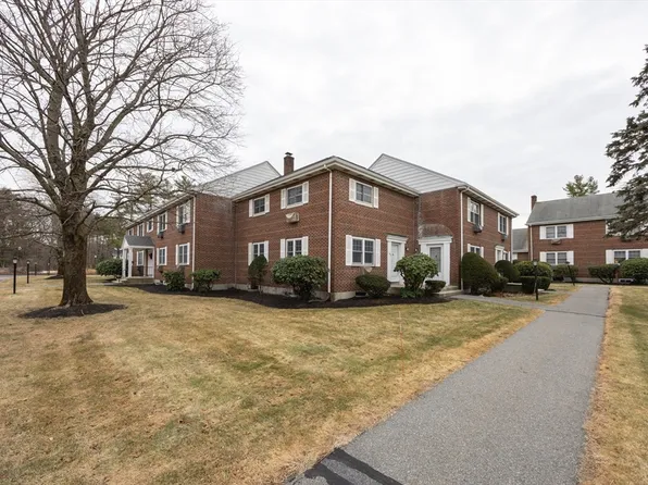 143 Emerson Gardens Rd Unit 143, Lexington, MA 02420