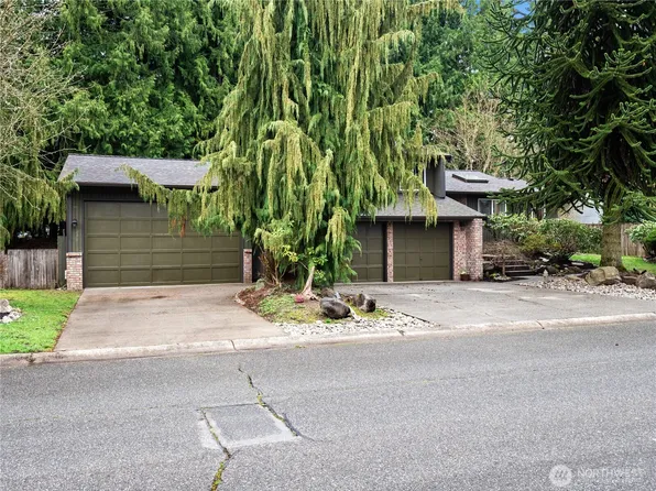 11327 28th Drive SE, Everett, WA 98208