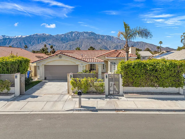 31115 Whispering Palms Trl — Photo 4