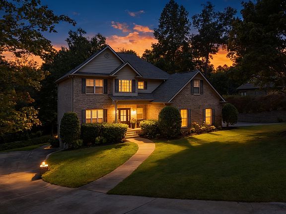 2nd image of 5013 Andrew Ln