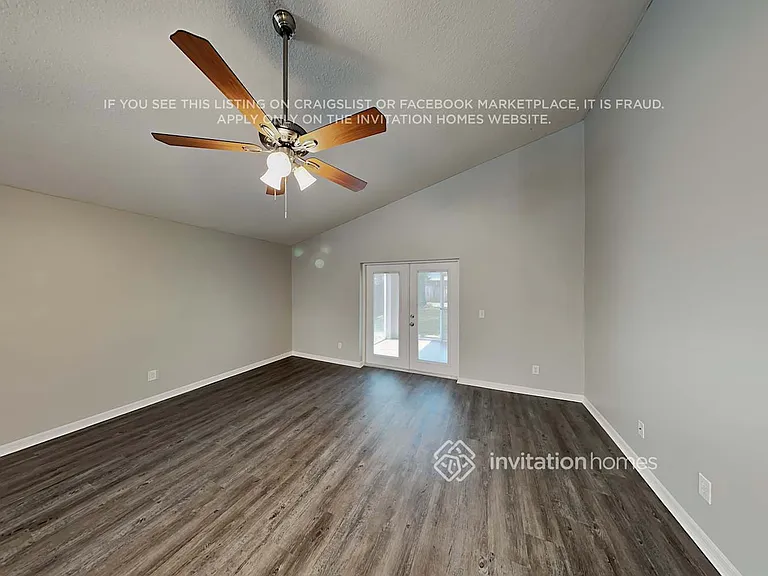 7614 Wiltshire Park Pl — Photo 3
