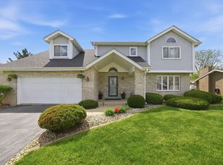 3552 Fairway Dr, Crete, IL 60417