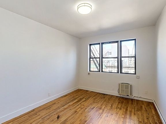 4th image of 624 E 11th St #5DB