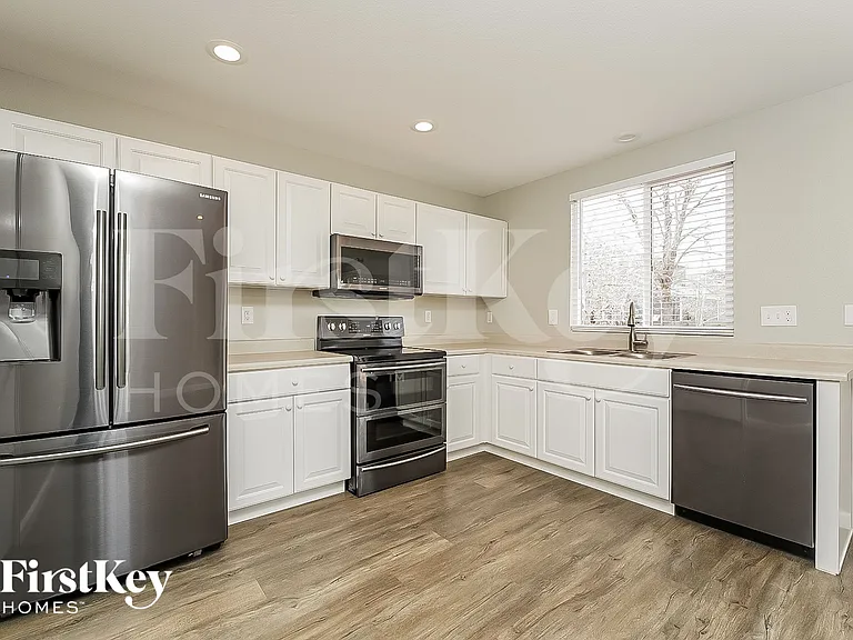 10123 Elm Ct — Photo 7