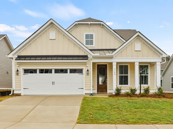 519 Eagleview Dr, Moncks Corner, SC 29461