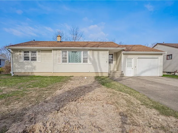 216 Belmont Ct W, North Tonawanda, NY 14120