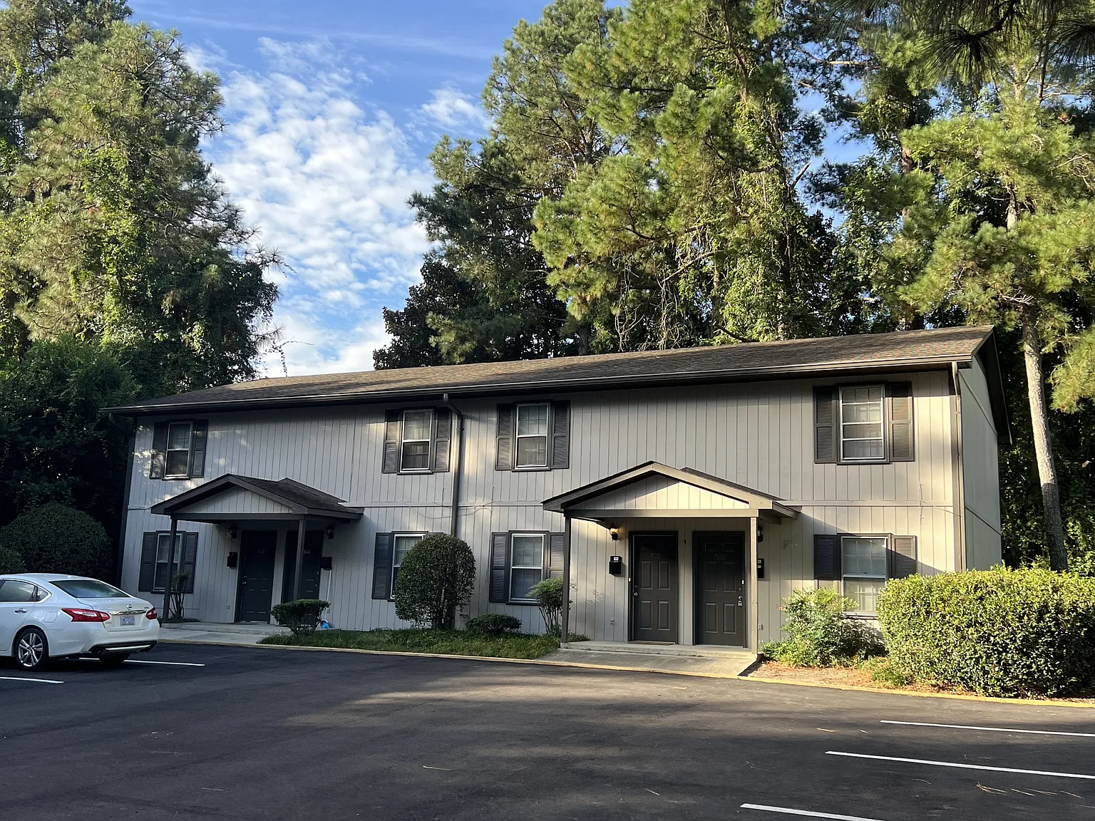 Greyridge Apartments - 358 — Photo 4