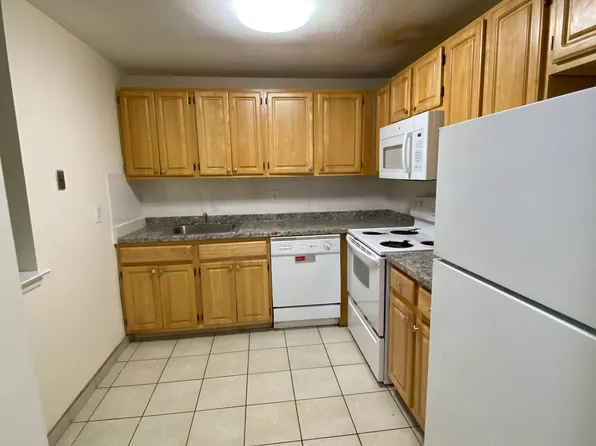 247 Main St, Watertown, MA 02472