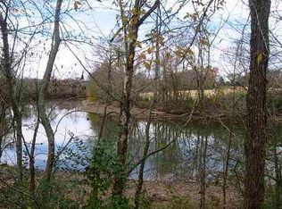 Espalier Bay #28, Decatur, TN 37322