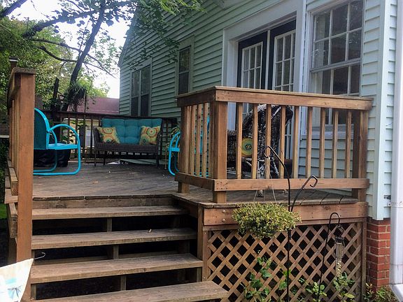 Entrance to Backdoor