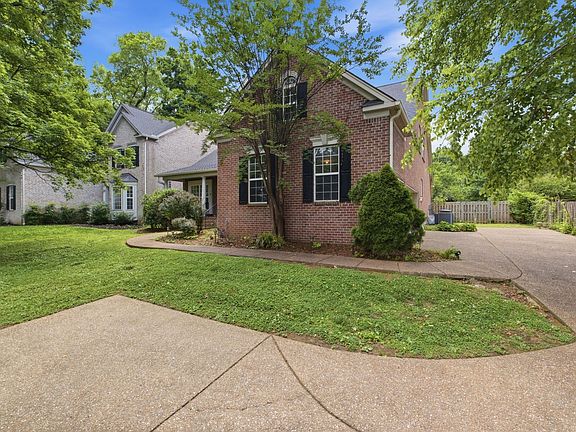 3rd image of 4131 Lealand Ln