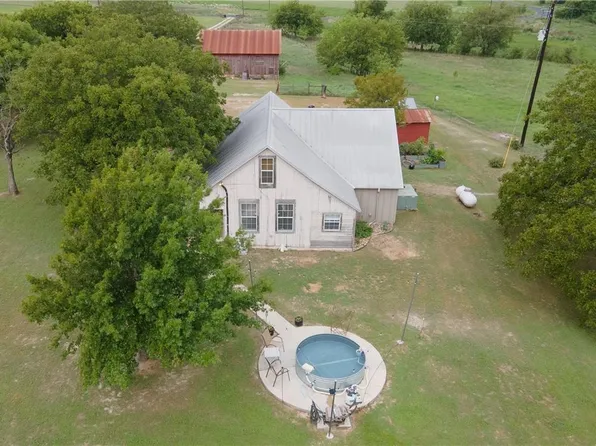2201 County Road 311, Jarrell, TX 76537