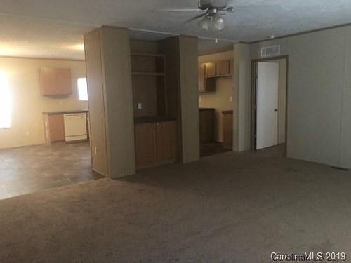 2nd image of 4210 Scott Ln