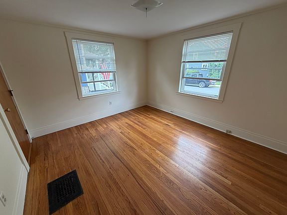 5th image of 56 Winthrop St APT 1