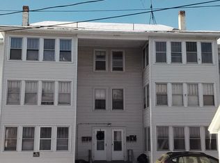 77 Clinton Ave APT 102, Winslow, ME 04901