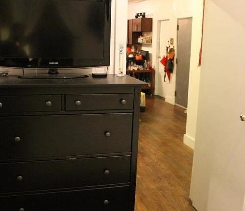 4th image of 318 Bedford Ave APT 2R